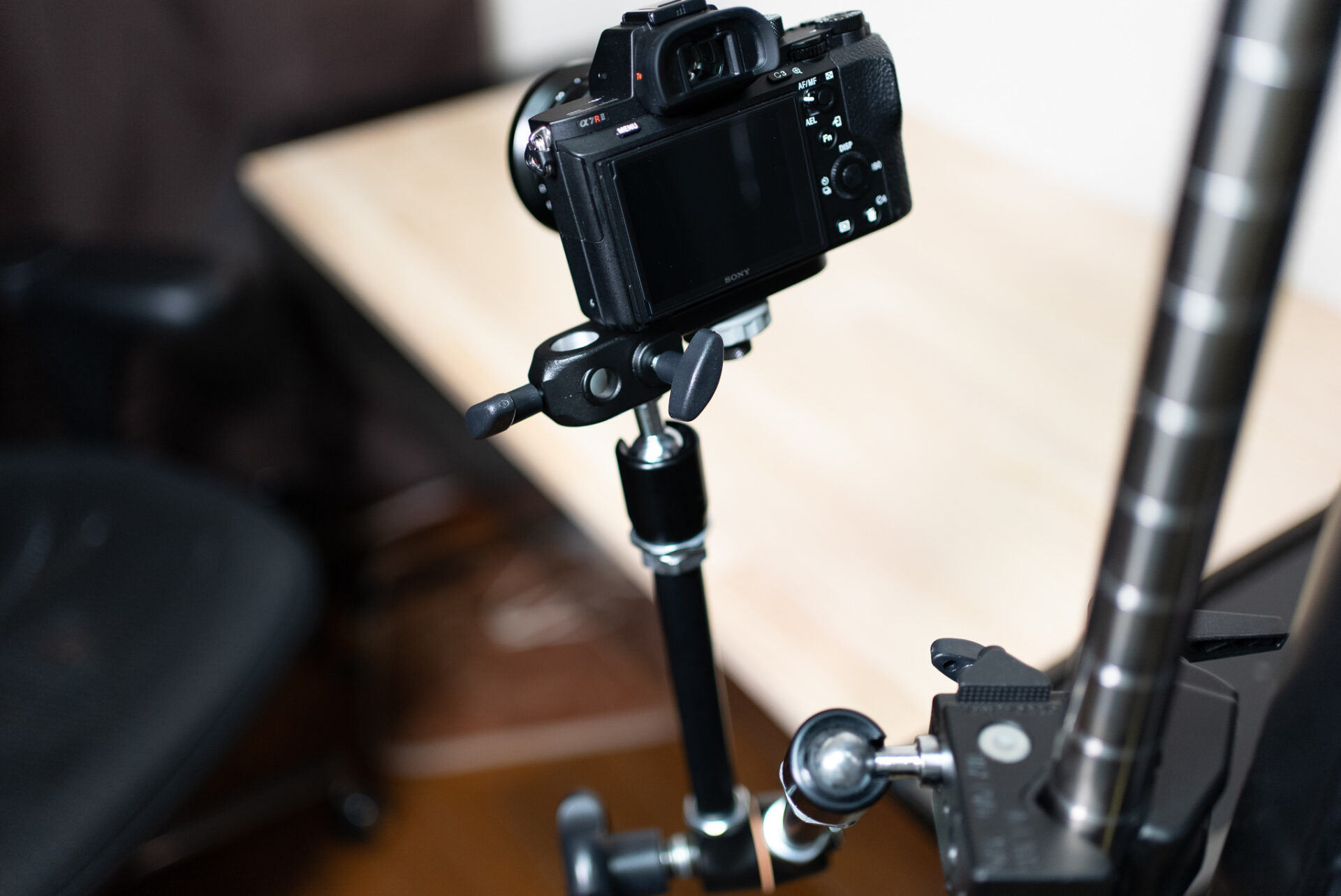 おすすめカメラアーム「Manfrotto 244」！変換ネジでマイクアーム 